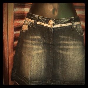 Mini Embellished Jean Skirt. Size 6